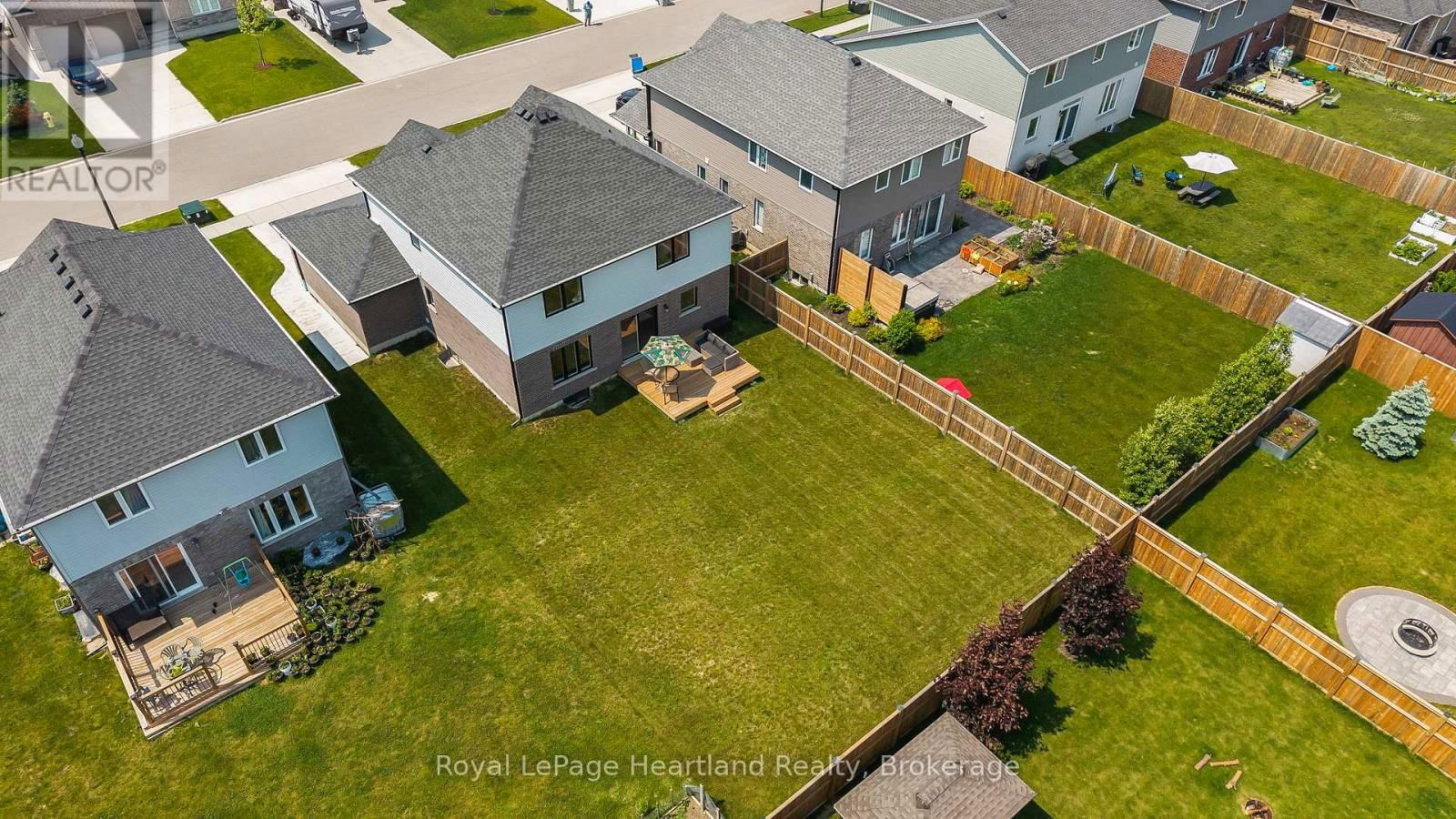 97 FORBES CRESCENT Image 5