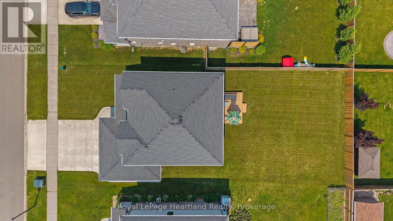 97 FORBES CRESCENT Image 7