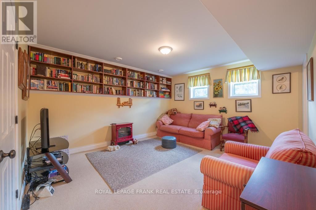 406 LAKEHURST CIRCLE ROAD Image 31