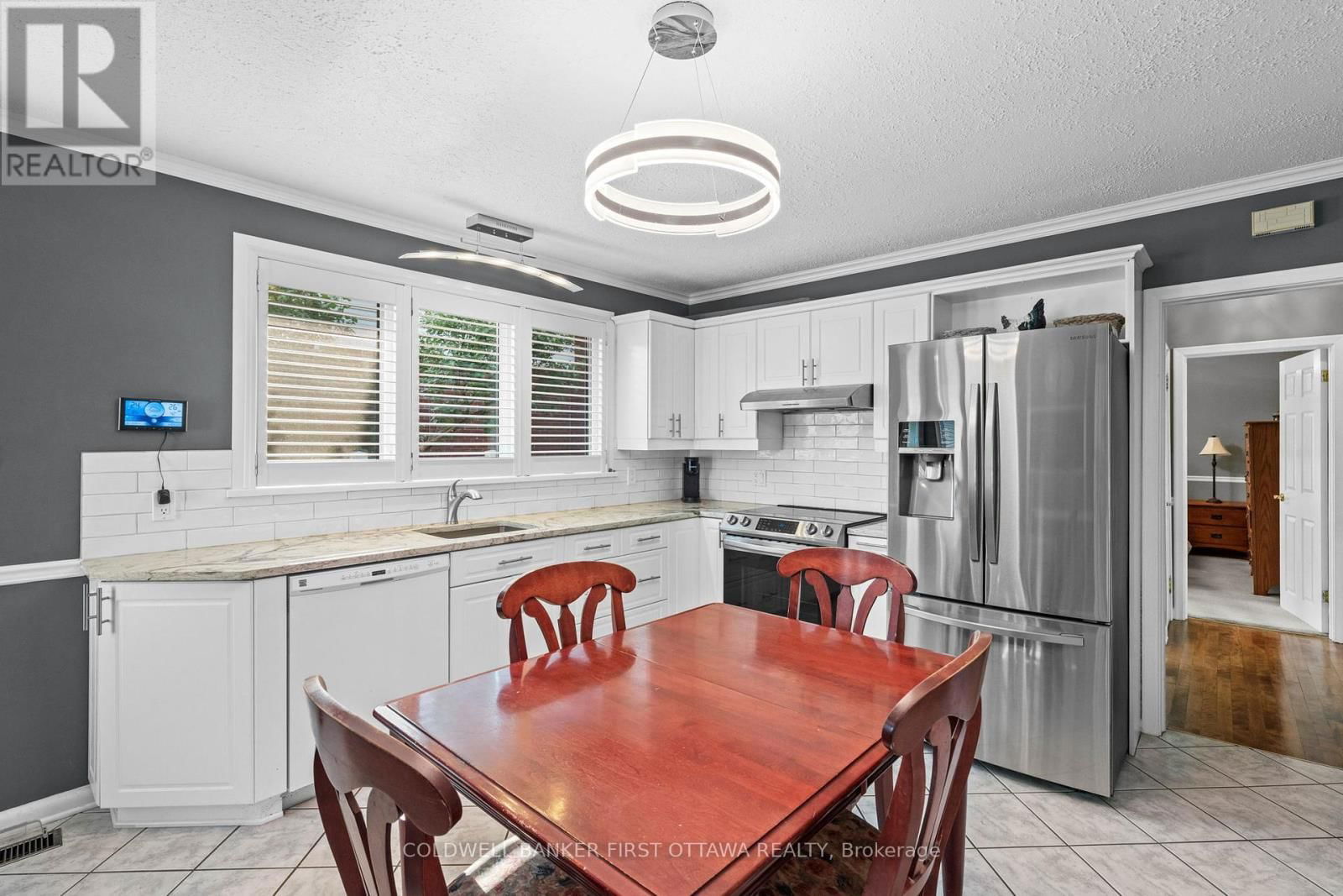 2024 CORRY STREET Image 12