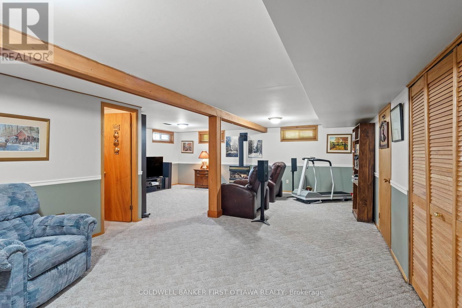 2024 CORRY STREET Image 23