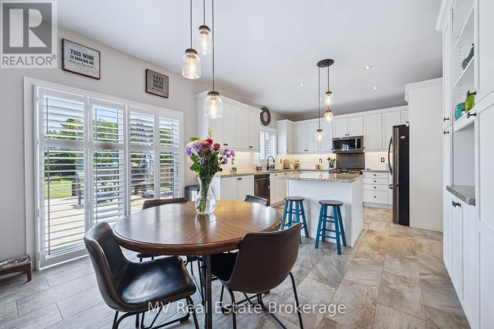 118 RYAN STREET Image 12