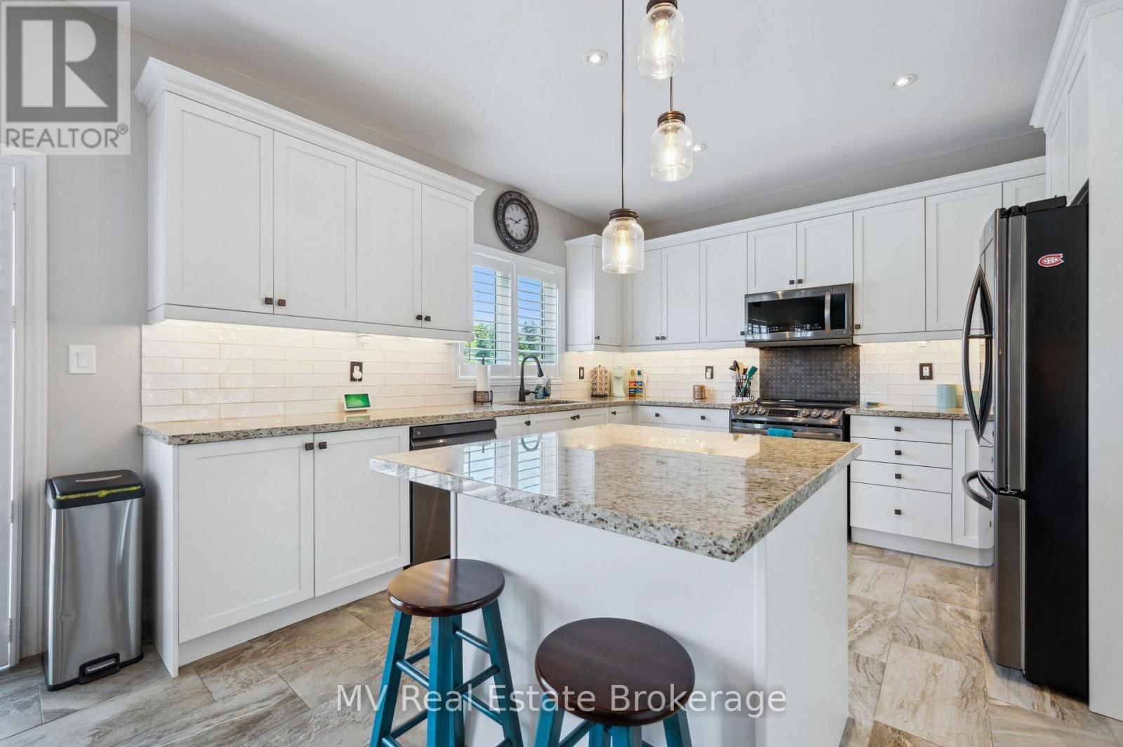 118 RYAN STREET Image 15
