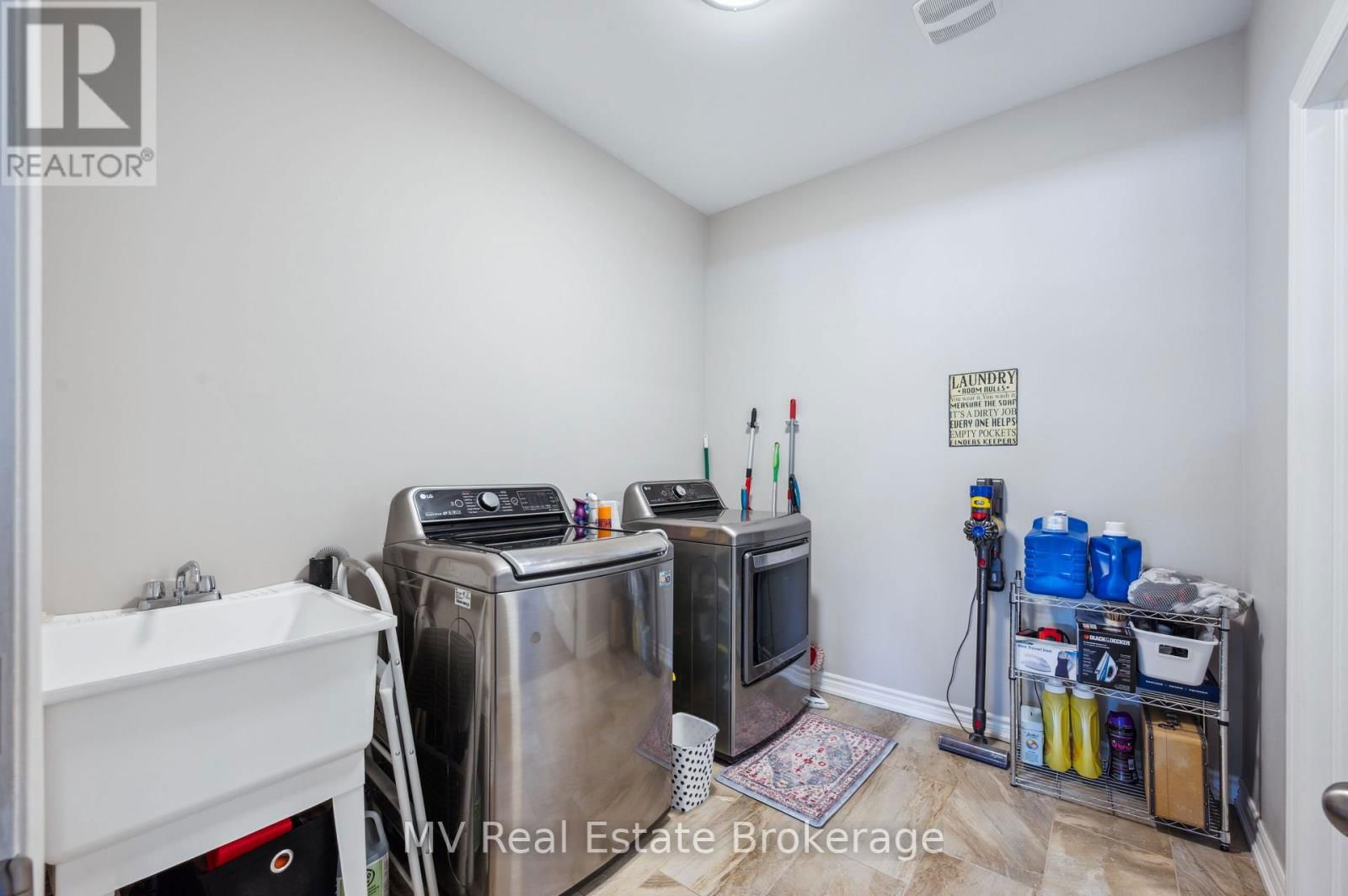 118 RYAN STREET Image 20