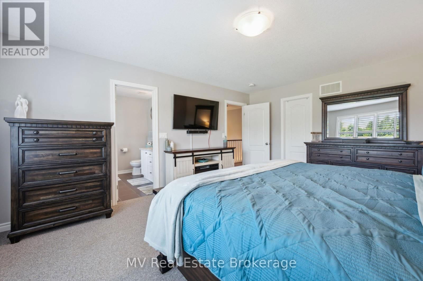 118 RYAN STREET Image 31