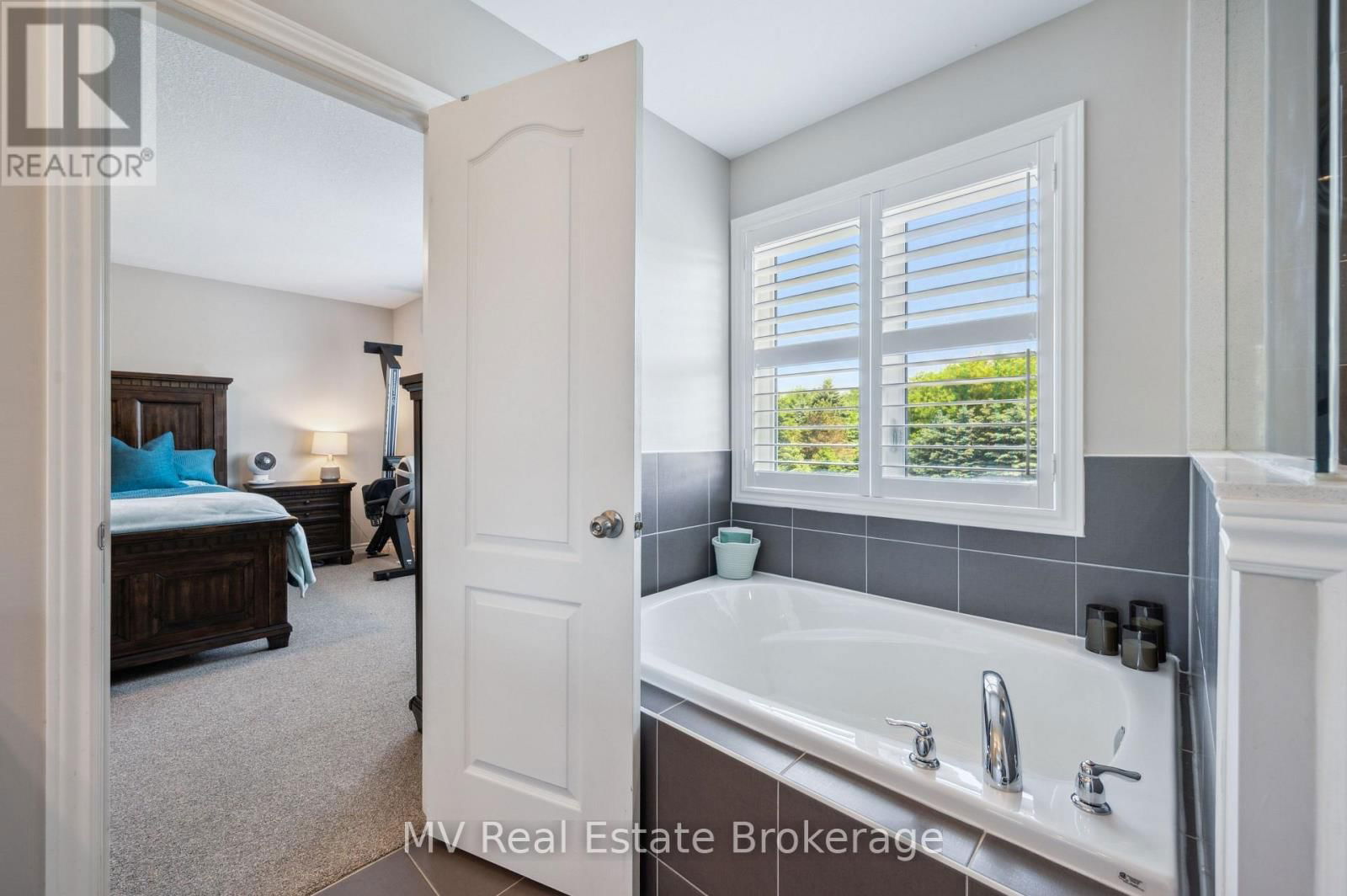 118 RYAN STREET Image 34