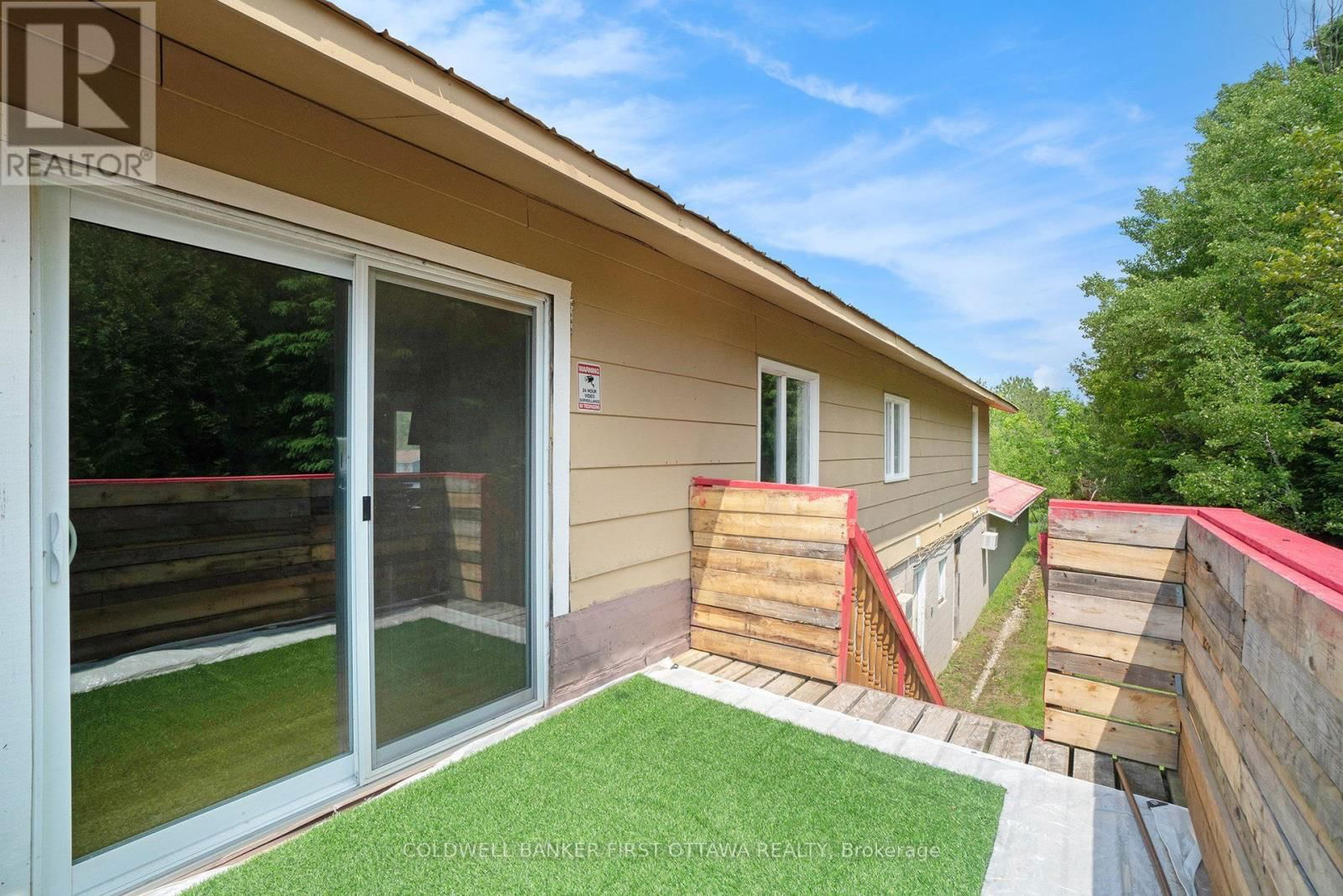 9628 HWY 509 Image 21