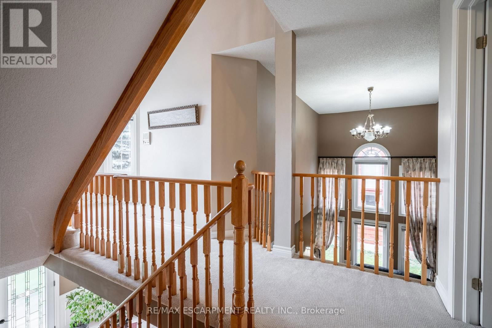 89 MEADOWLANDS BOULEVARD Image 19
