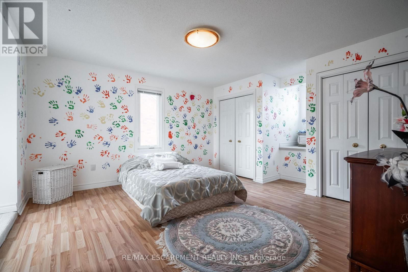 89 MEADOWLANDS BOULEVARD Image 22