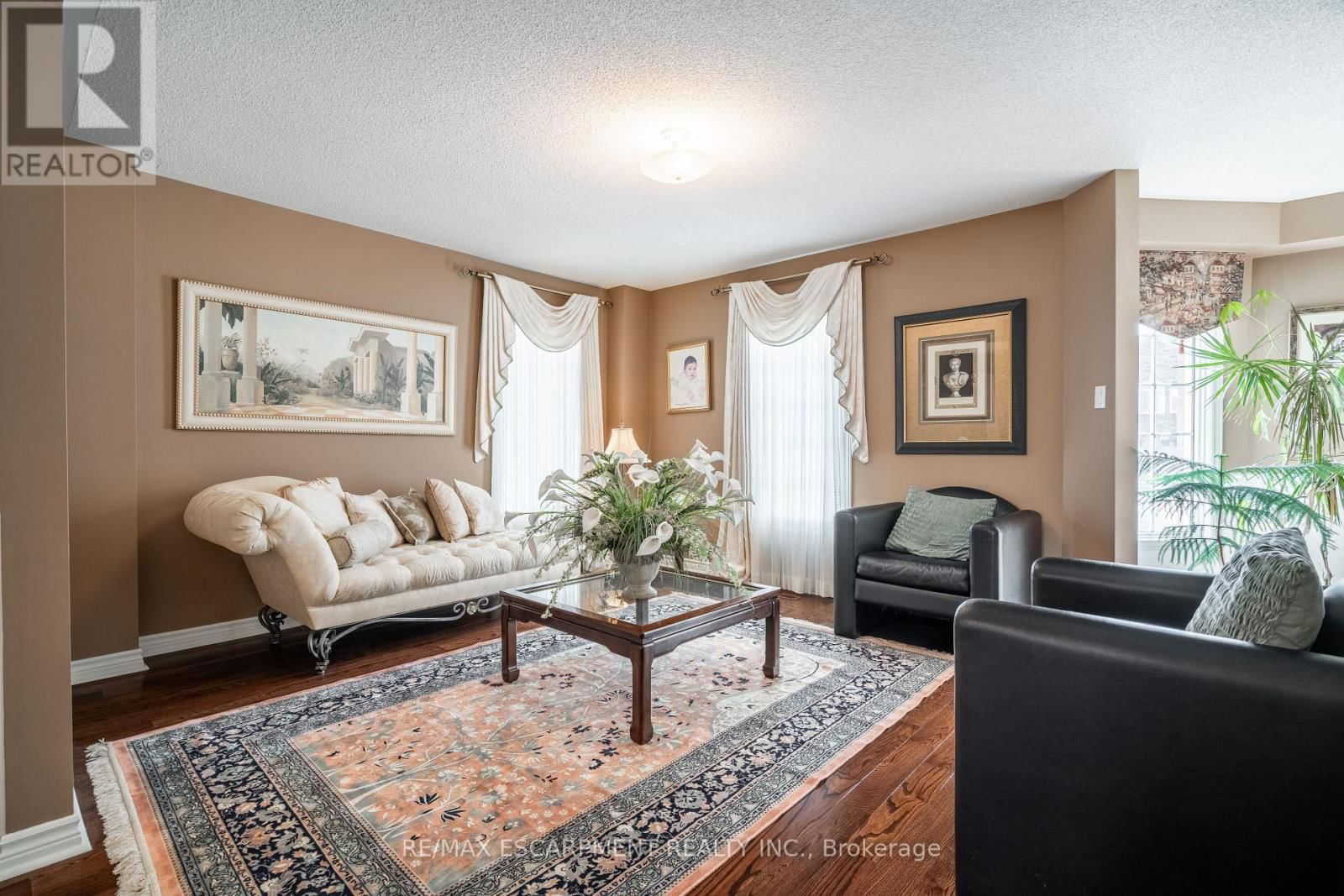 89 MEADOWLANDS BOULEVARD Image 9