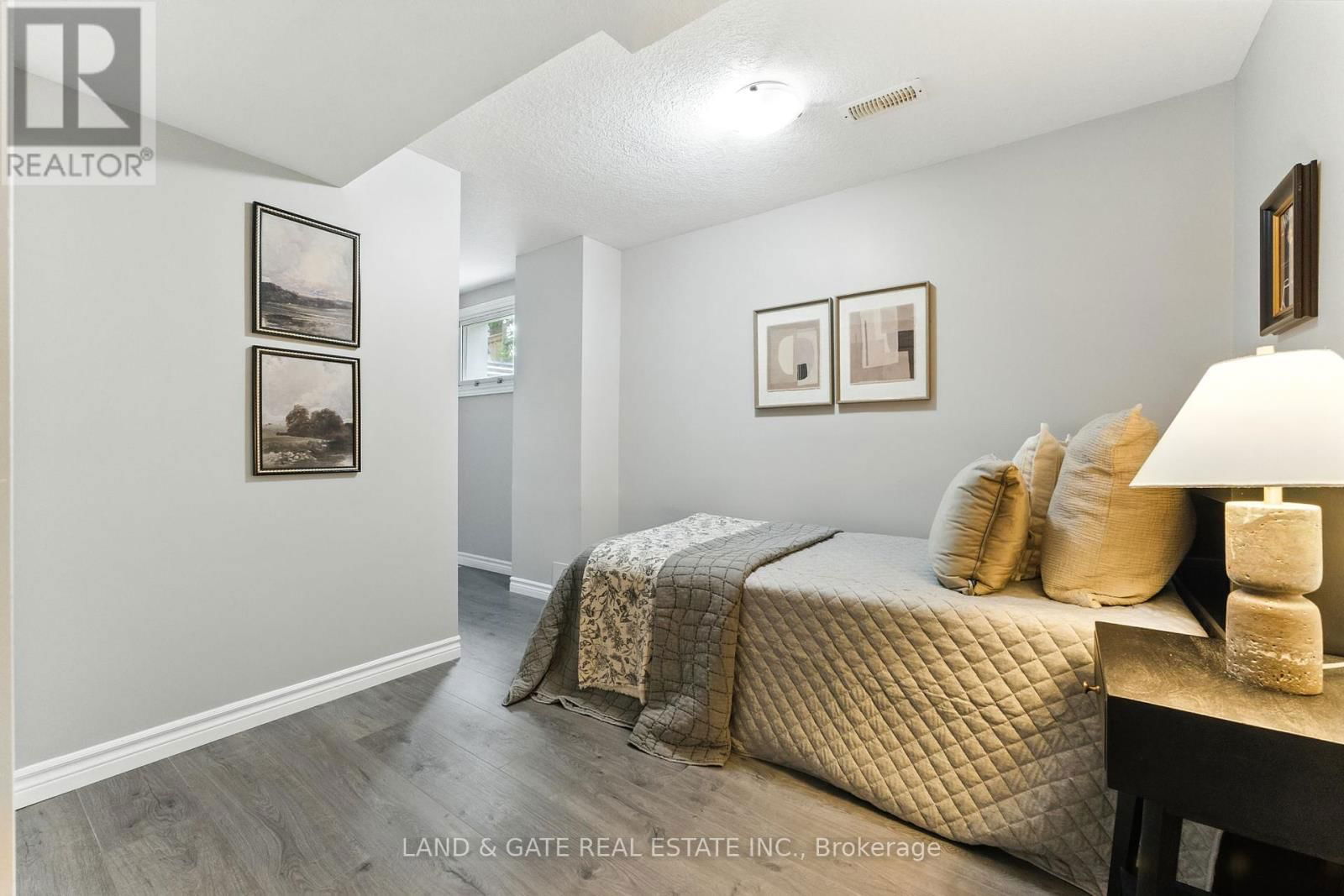 35 ASPEN VALLEY CRESCENT Image 36