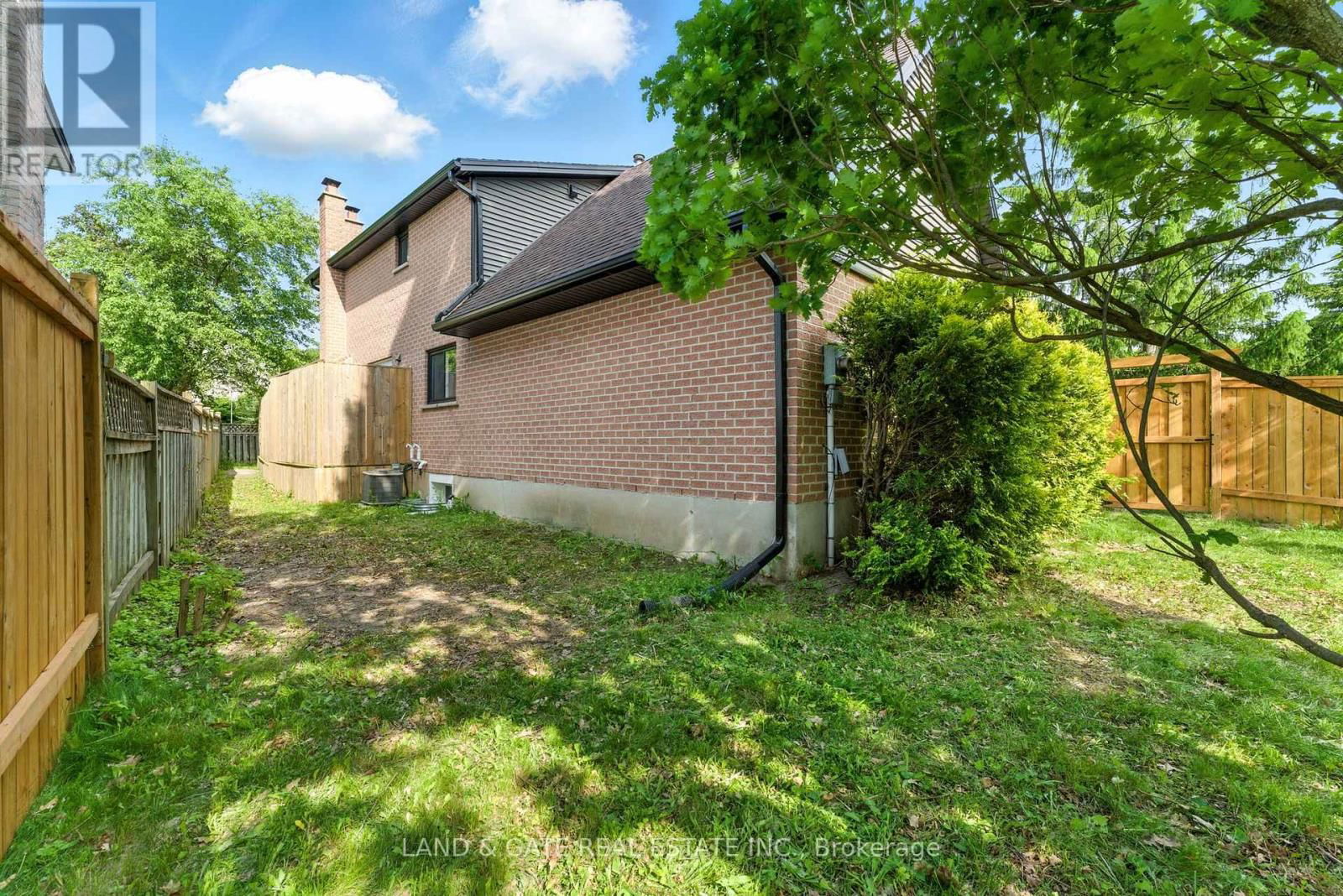 35 ASPEN VALLEY CRESCENT Image 46