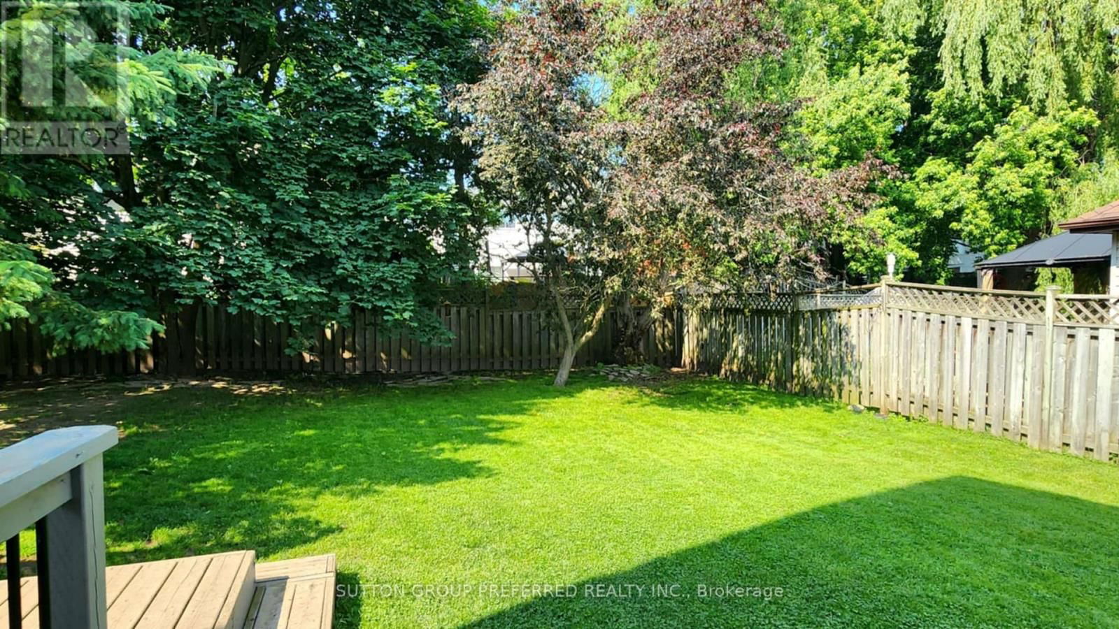 48 ANDERSON STREET Image 32