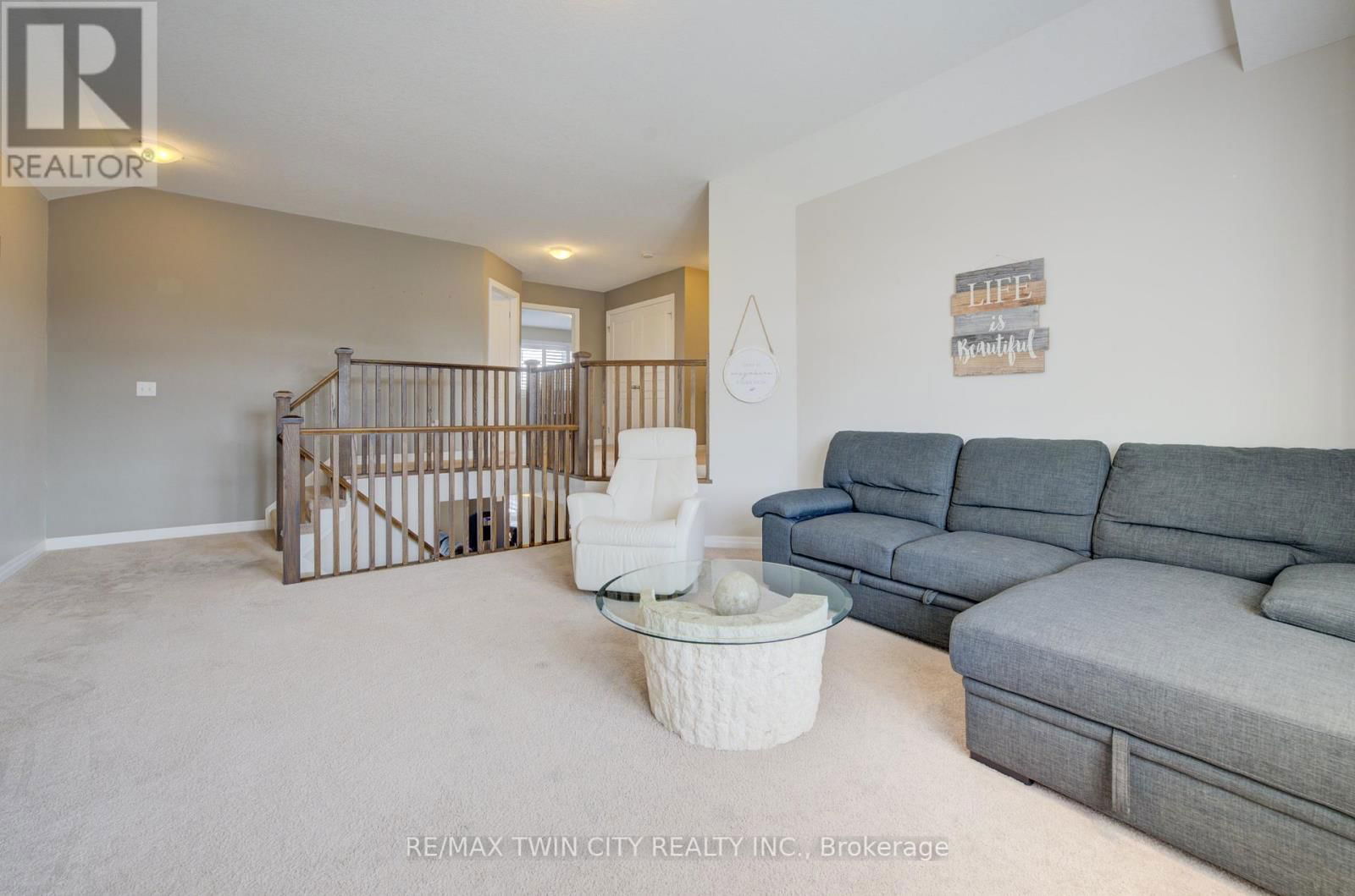 354 SALISBURY AVENUE Image 14
