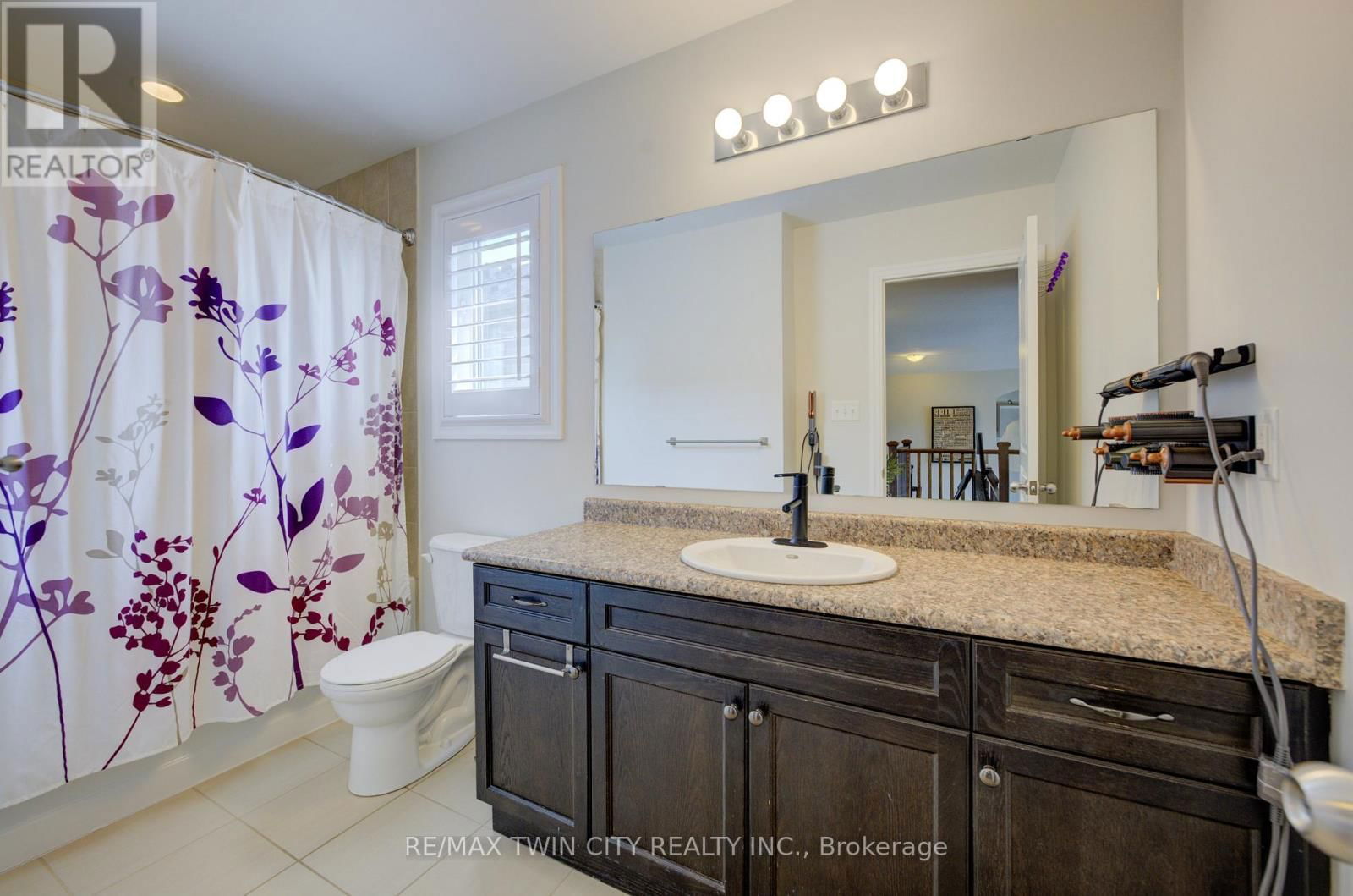 354 SALISBURY AVENUE Image 22