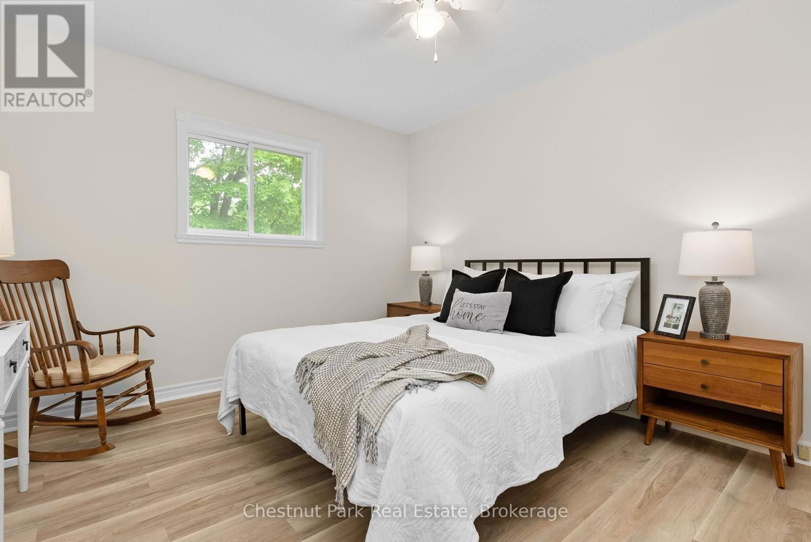 20 HILLTOP DRIVE Image 13