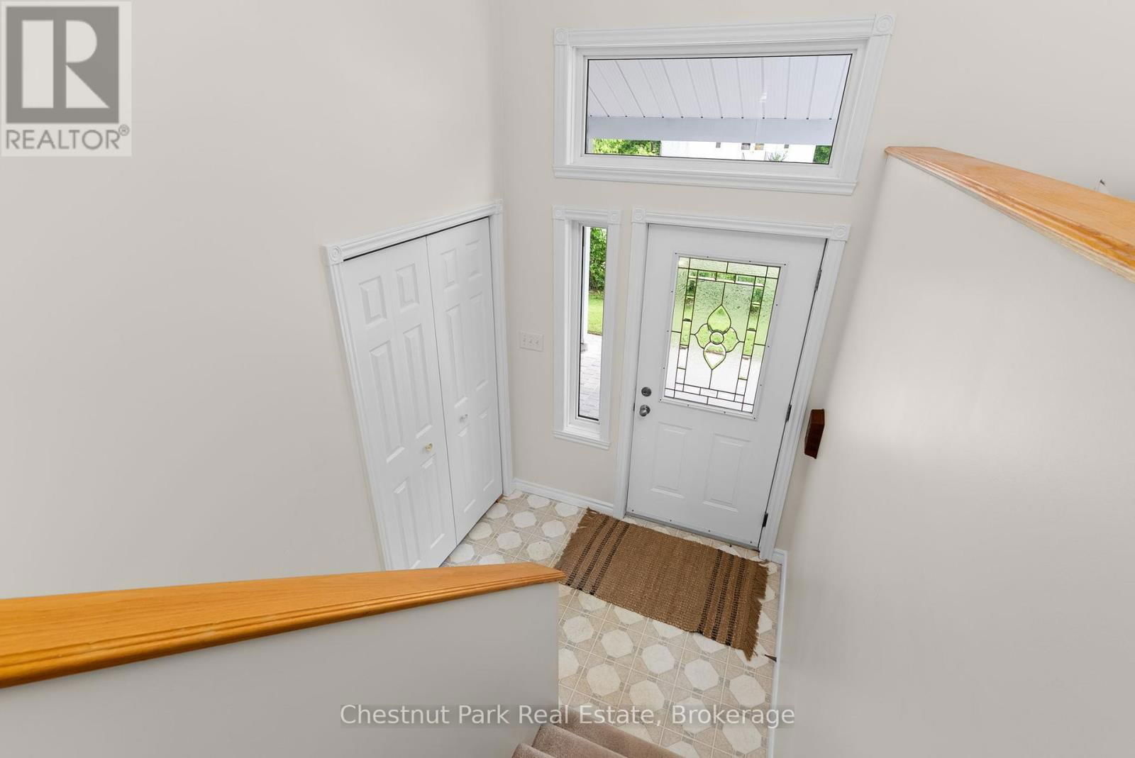 20 HILLTOP DRIVE Image 19