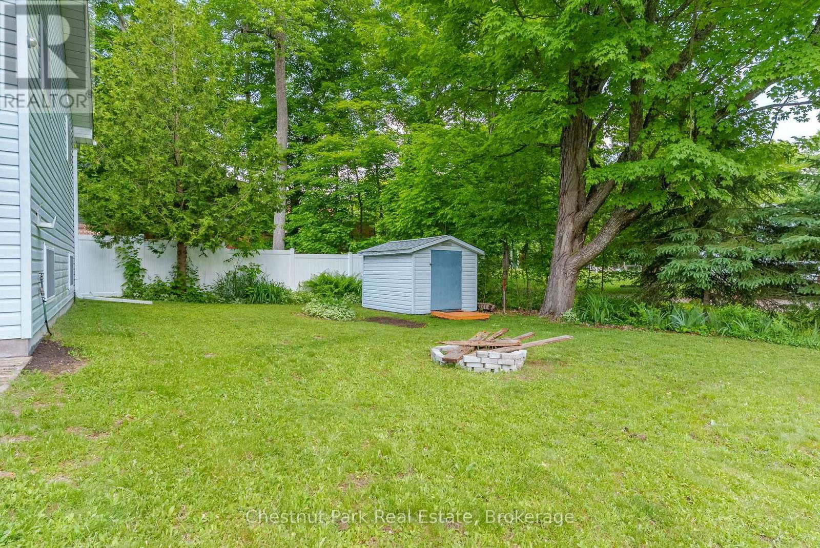 20 HILLTOP DRIVE Image 36