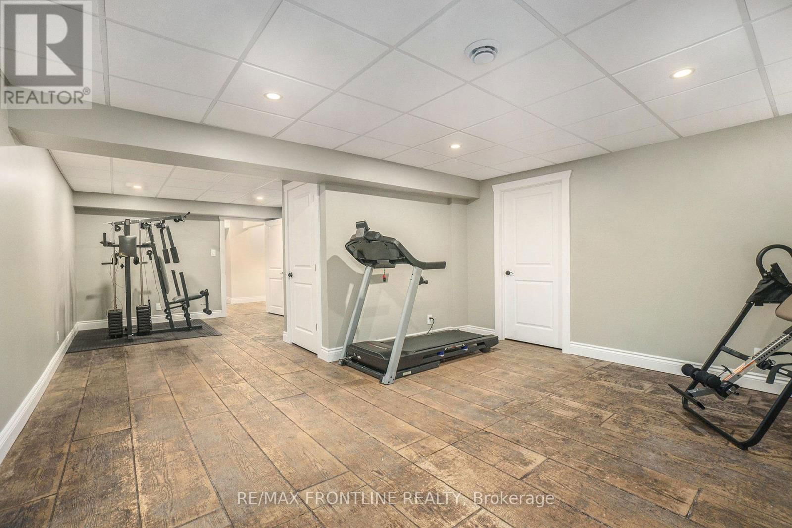 51 STONE ROAD Image 36