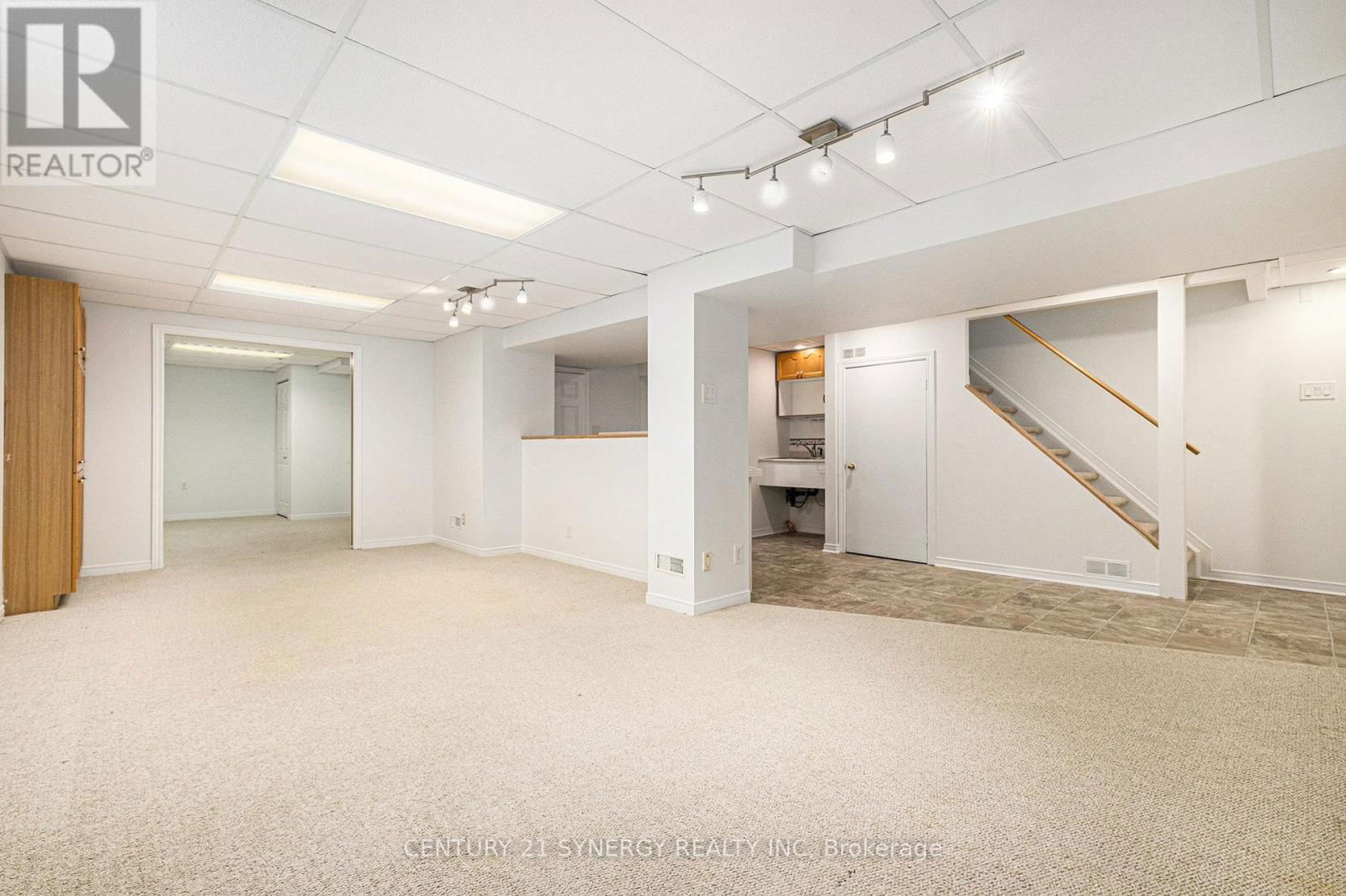 62 MORESBY DRIVE Image 23