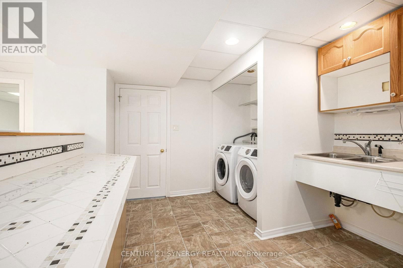62 MORESBY DRIVE Image 26