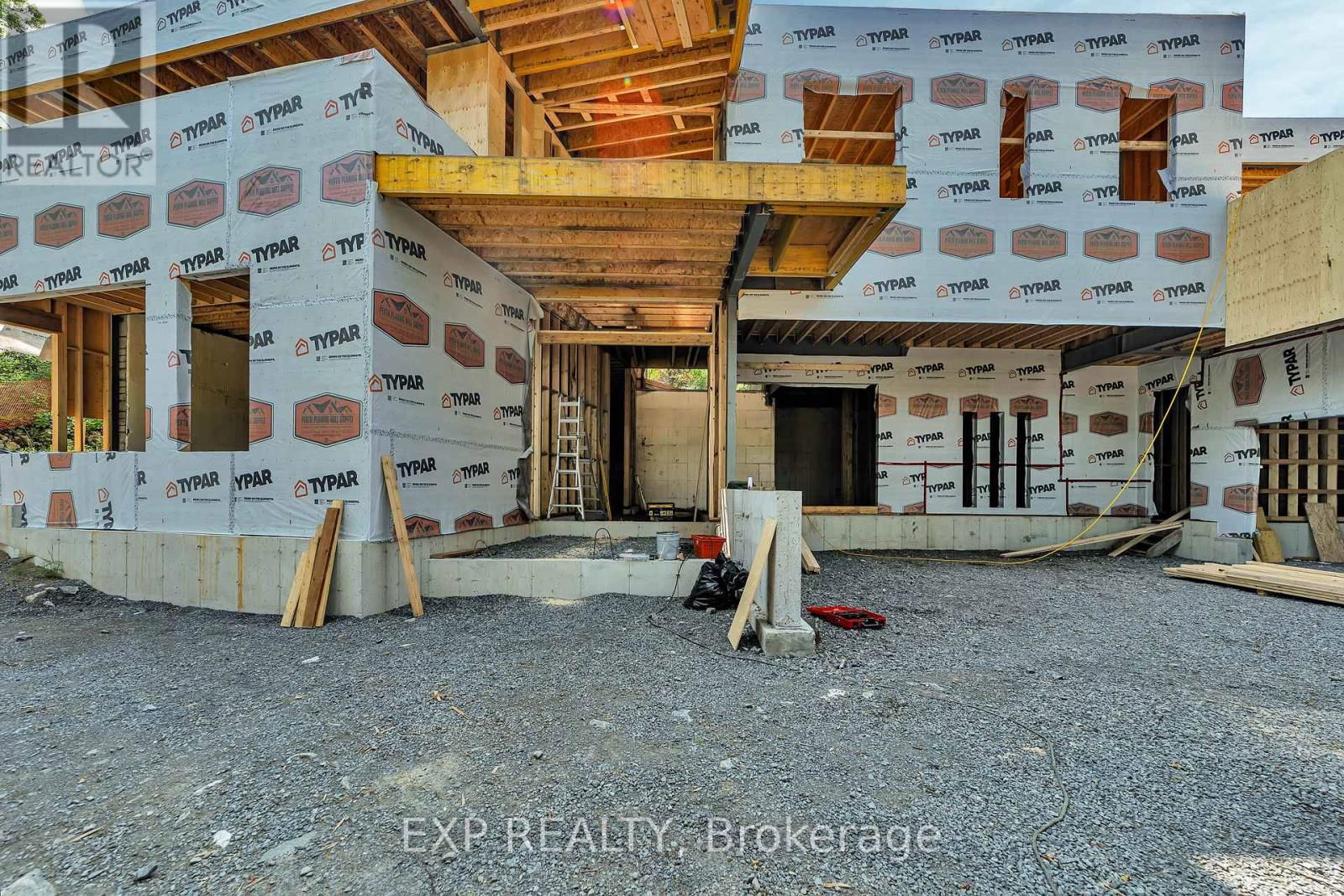15 KANATA ROCKERIES PRIVATE Image 29