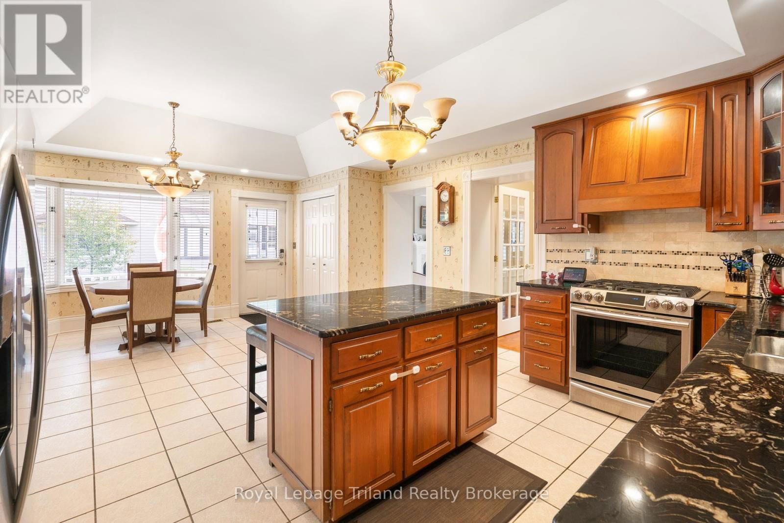 505 DEVONSHIRE AVENUE Image 20