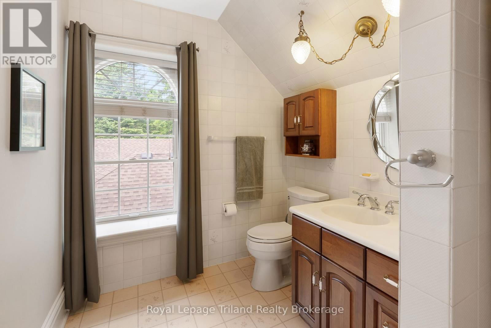 505 DEVONSHIRE AVENUE Image 30