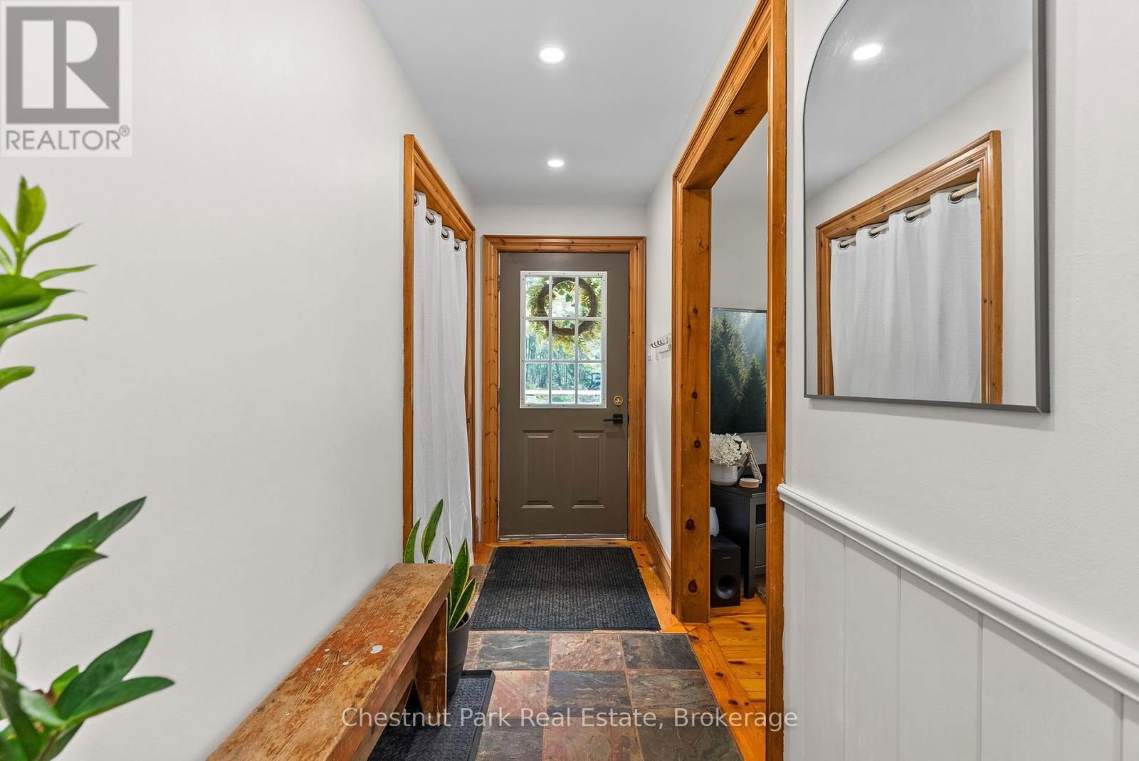 1053 HOLIDAY PARK DRIVE Image 18