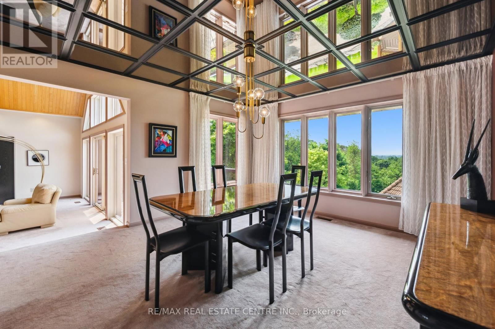 211 EDGEHILL DRIVE Image 17