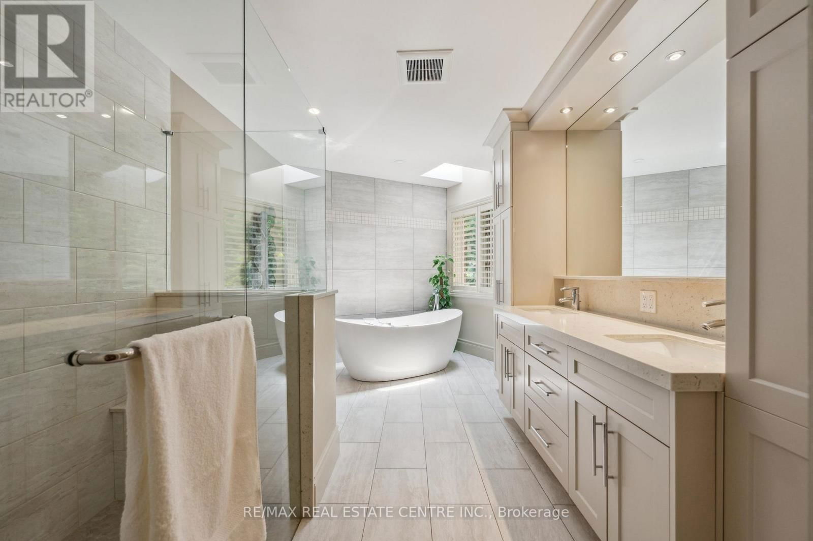211 EDGEHILL DRIVE Image 21