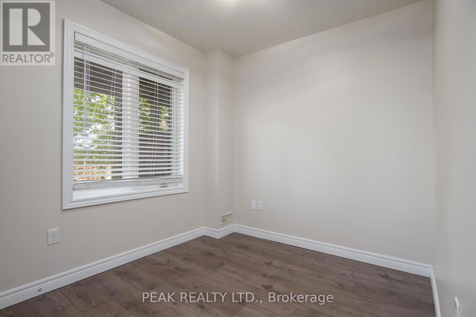 J-3 - 70 WILLOWRUN DRIVE Image 20