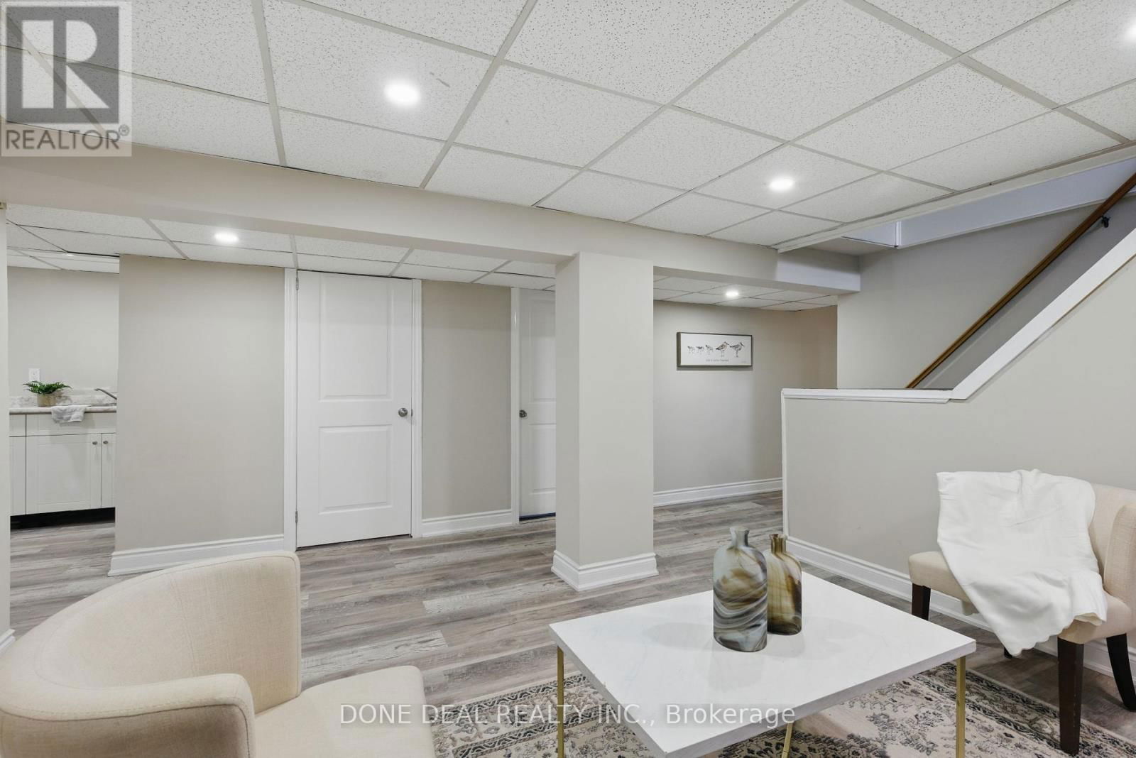 337 GRIFFITH STREET Image 22