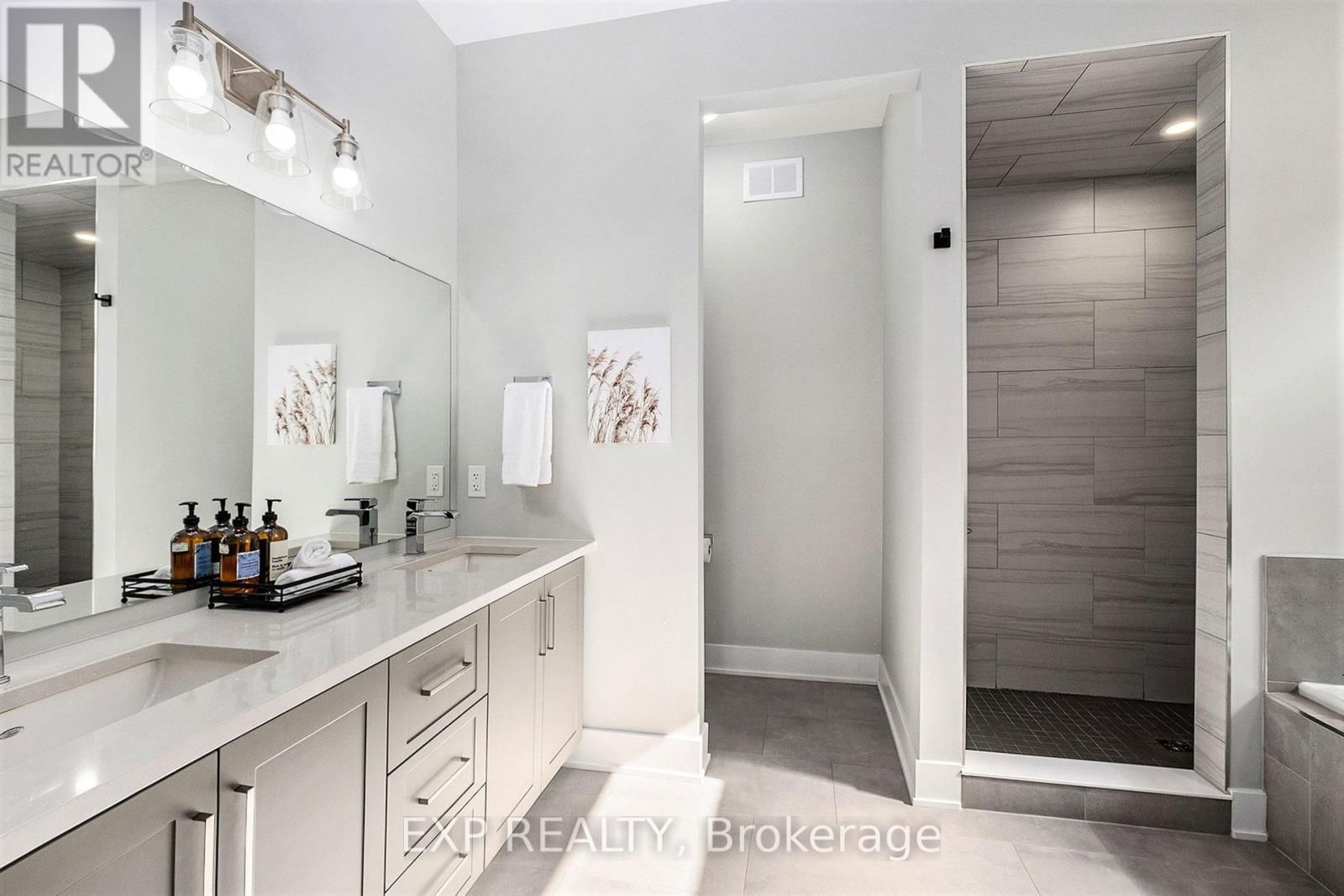 400 CENTRAL PARK BOULEVARD Image 14