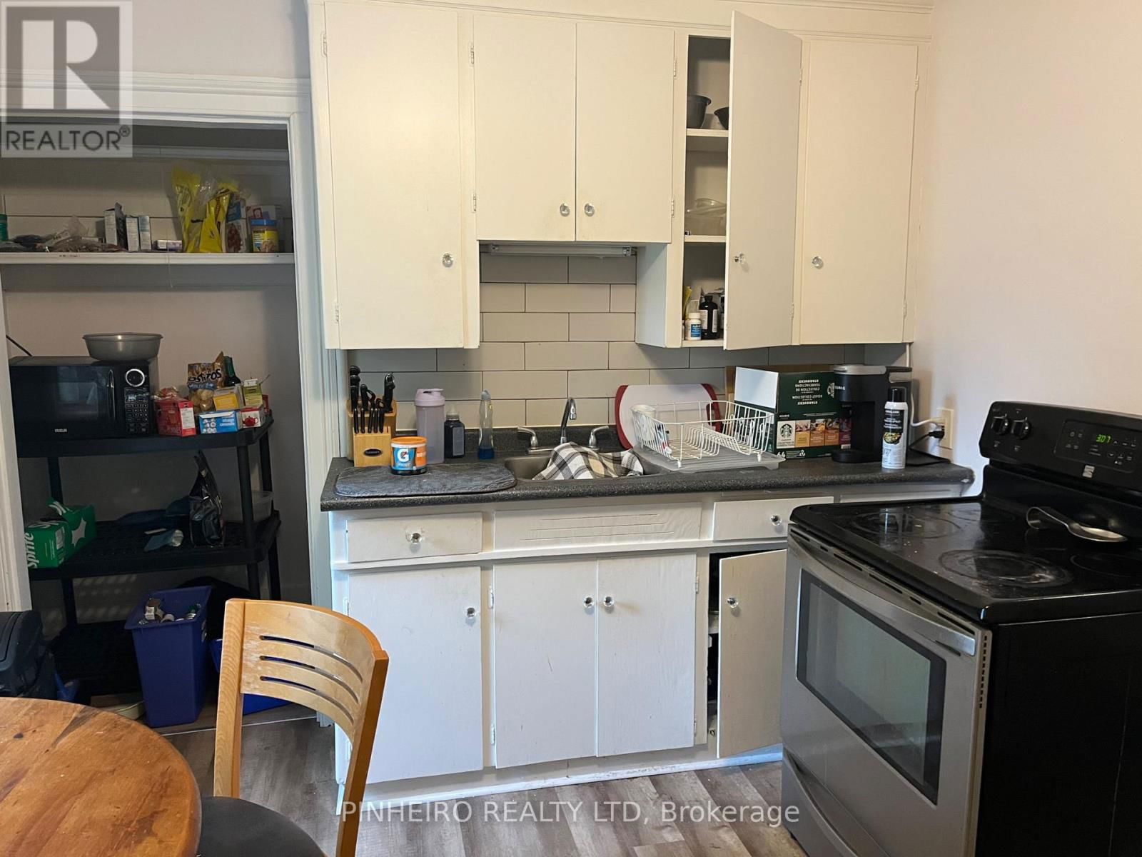 2 - 611 TALBOT STREET Image 3
