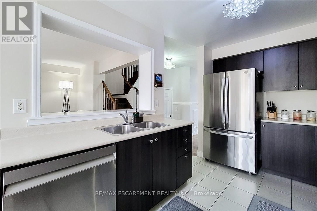 76 MCALLISTAR DRIVE Image 15