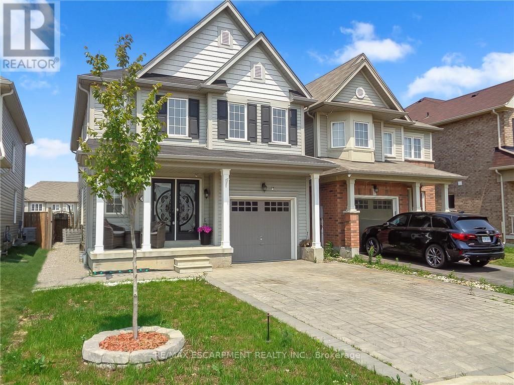 76 MCALLISTAR DRIVE Image 2
