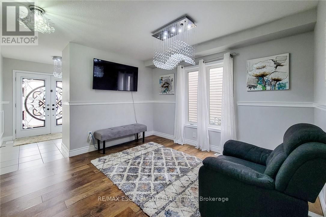 76 MCALLISTAR DRIVE Image 7