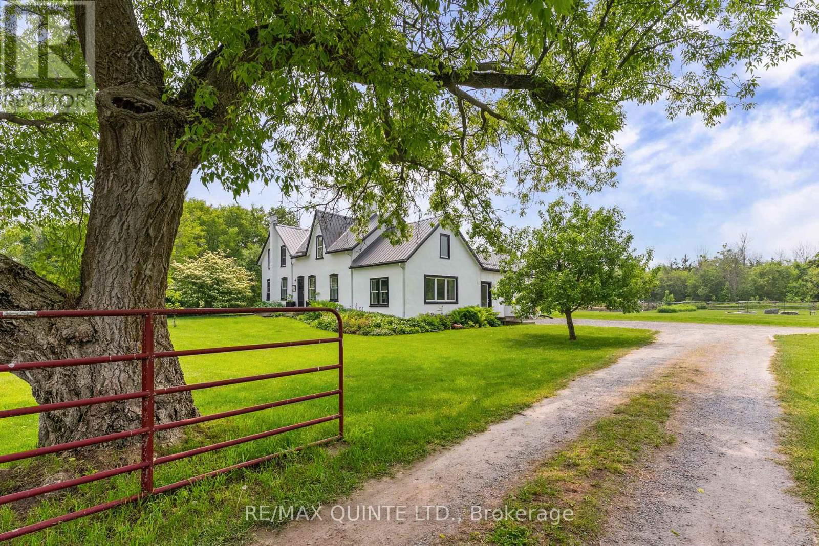 891 CHASE ROAD Image 1