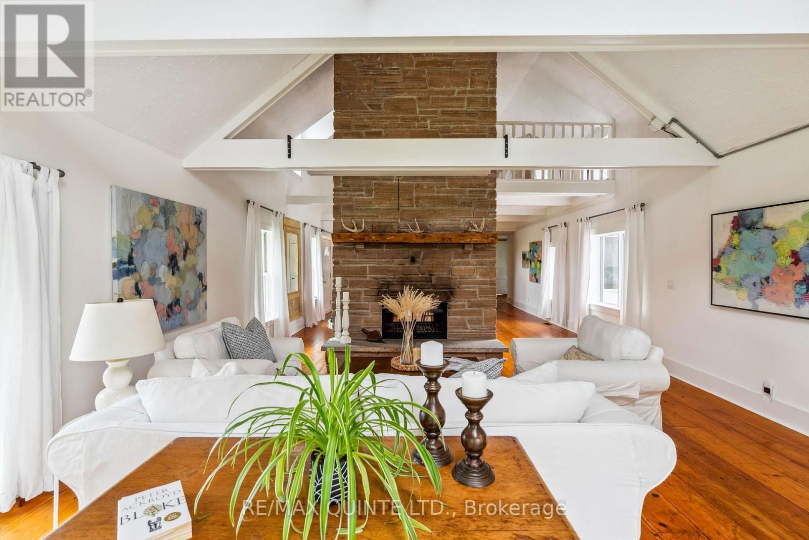 891 CHASE ROAD Image 11