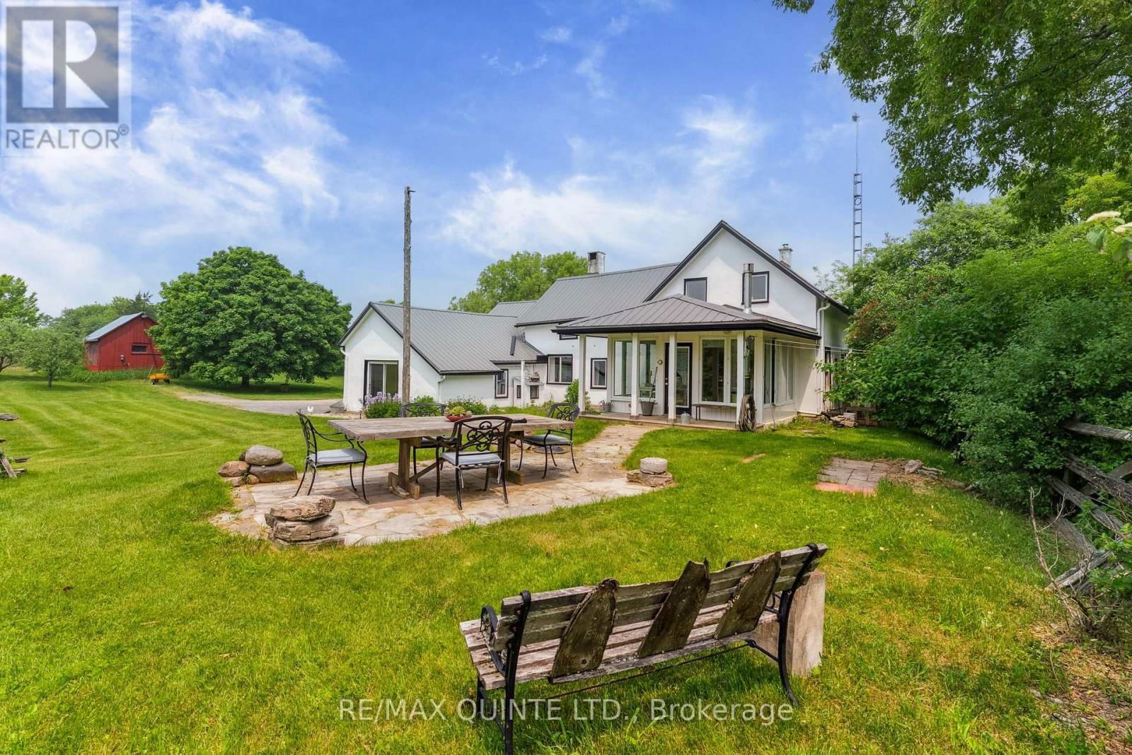 891 CHASE ROAD Image 35