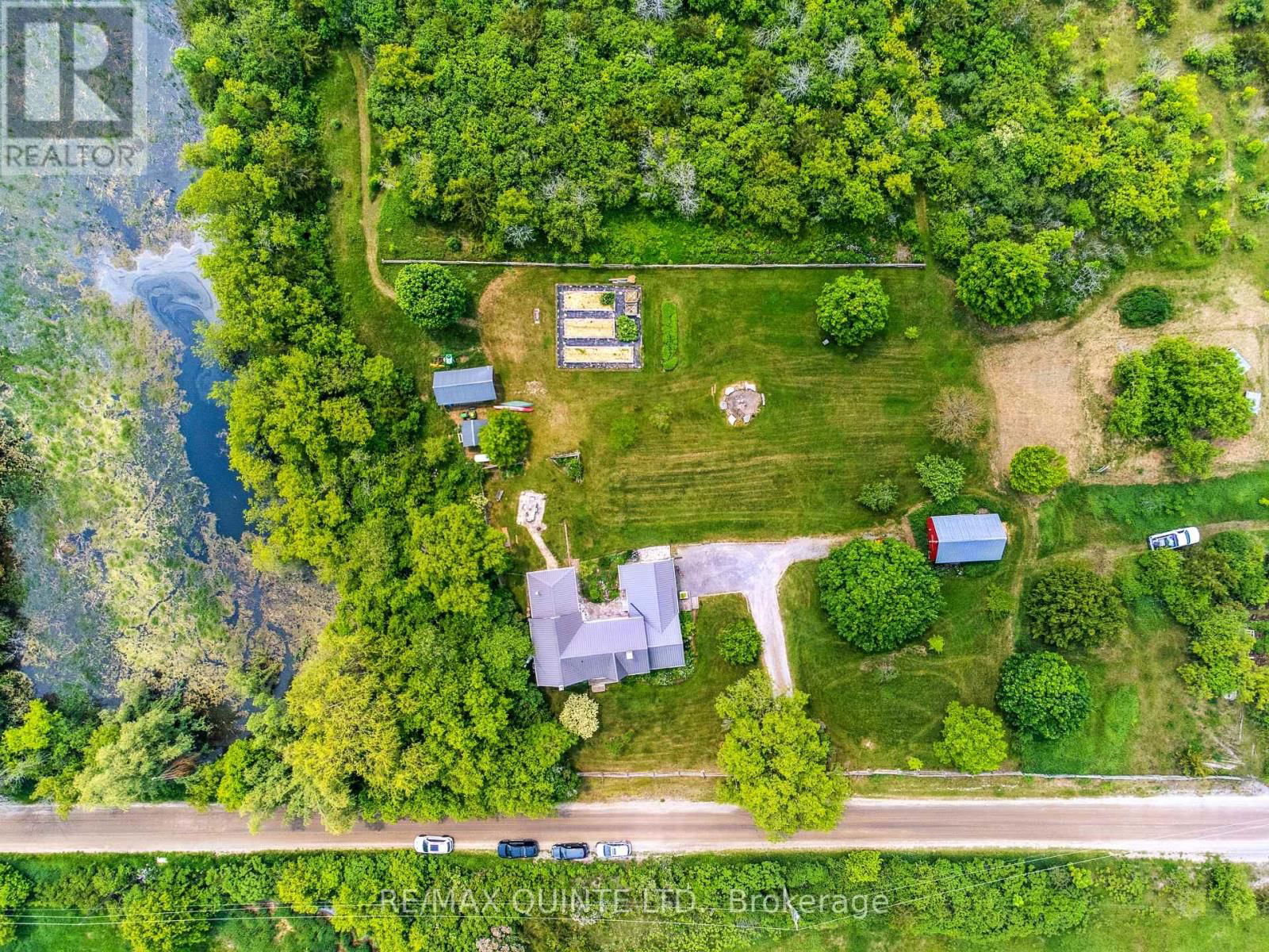 891 CHASE ROAD Image 48