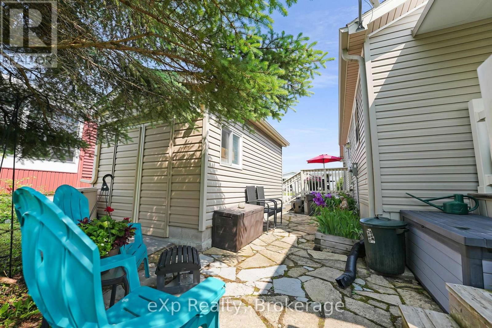 53 CREEKSIDE CIRCLE Image 30