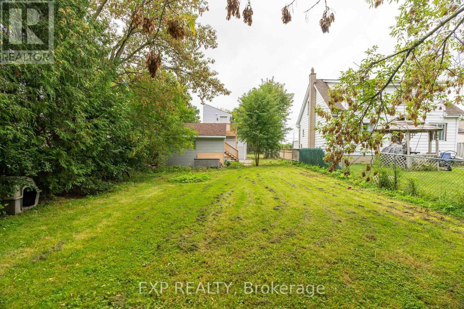 354 SPRUCE STREET Image 41