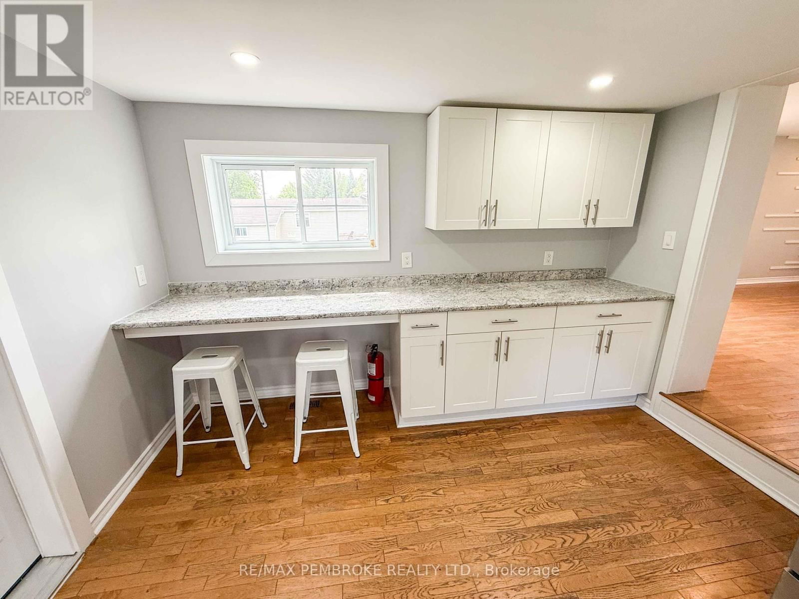 2387 FORESTERS FALLS ROAD Image 21