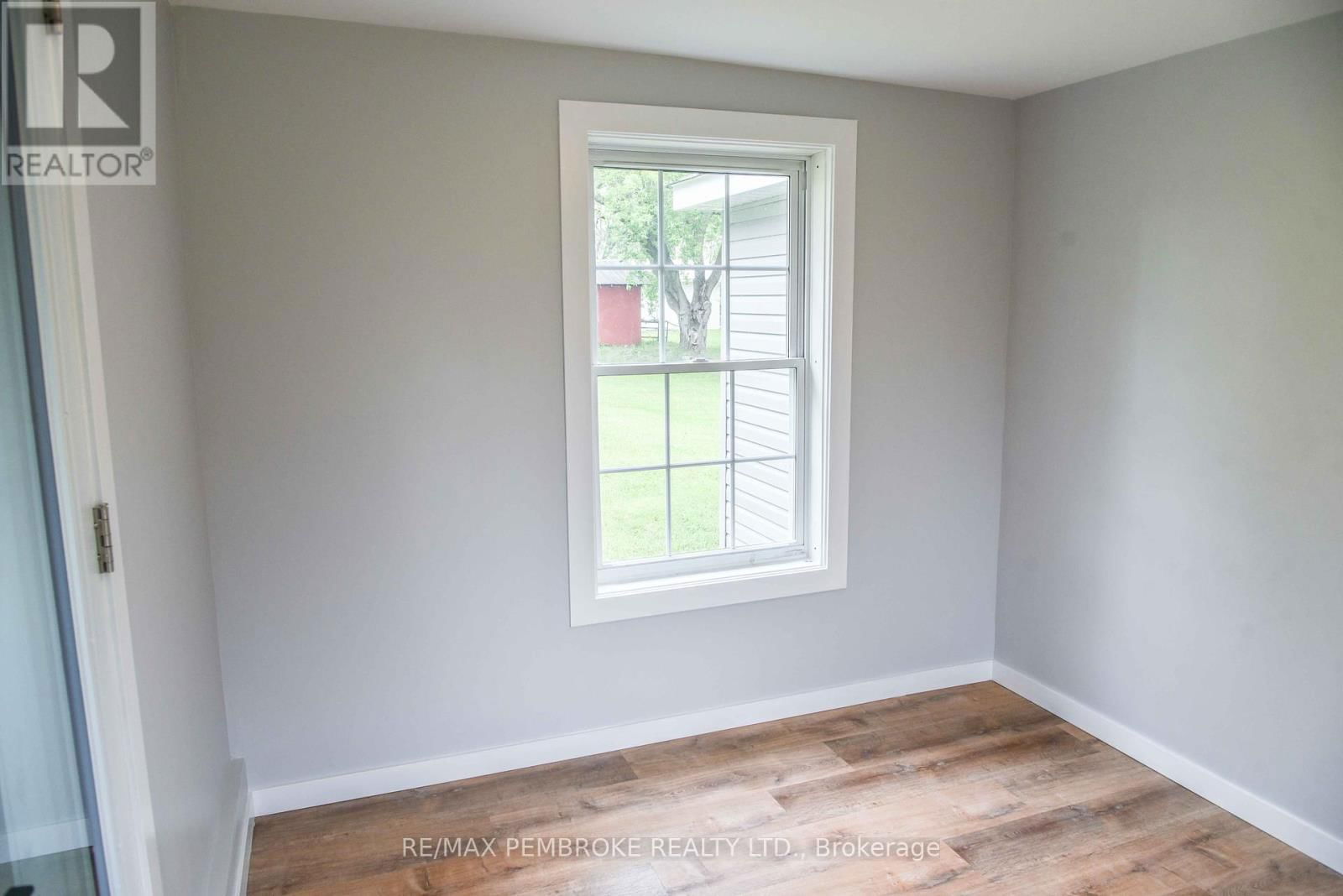 2387 FORESTERS FALLS ROAD Image 28