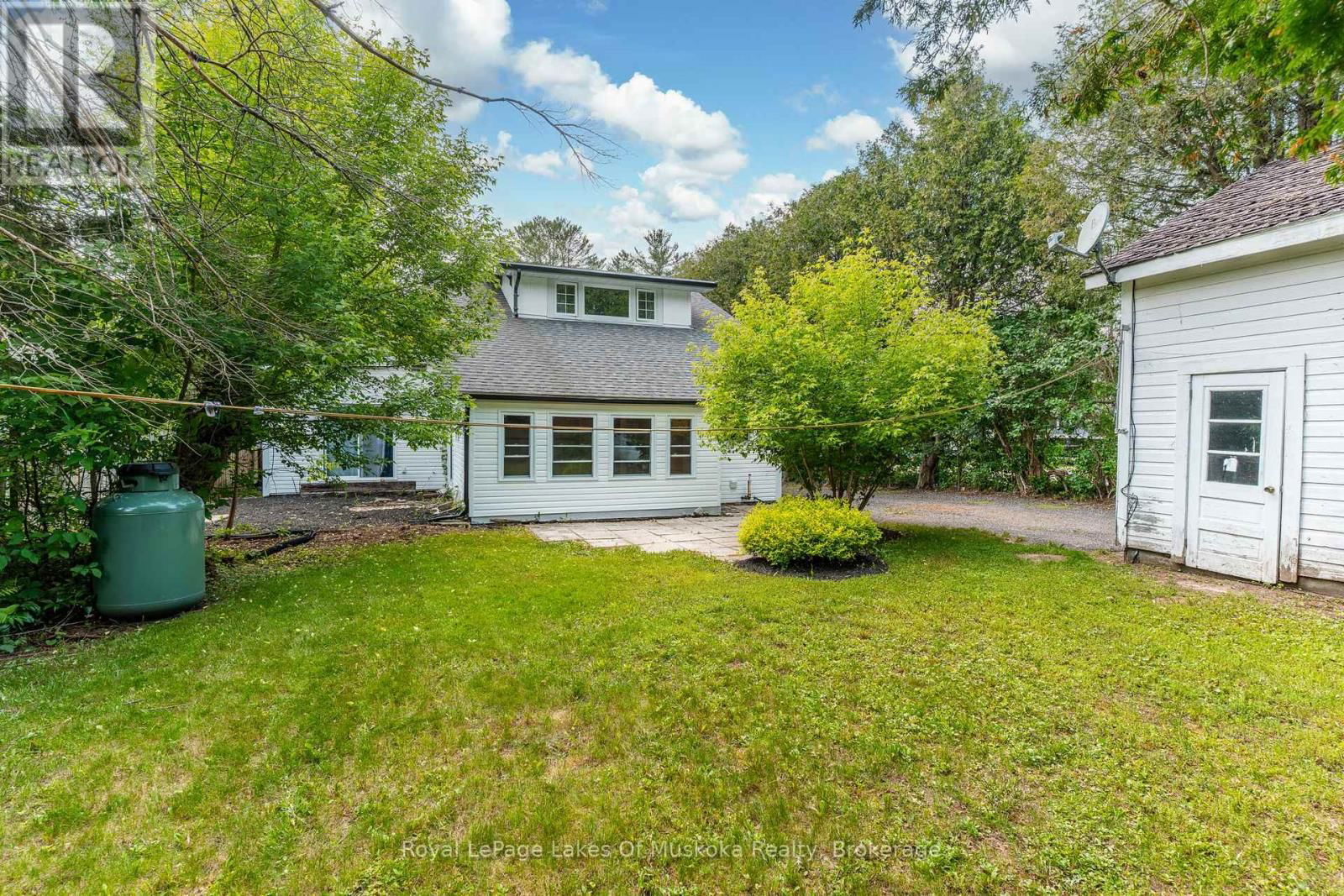 8 NORTH ROAD Image 41