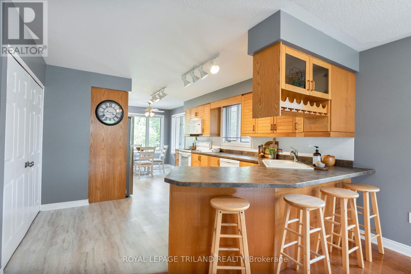 107 ALICE STREET Image 15