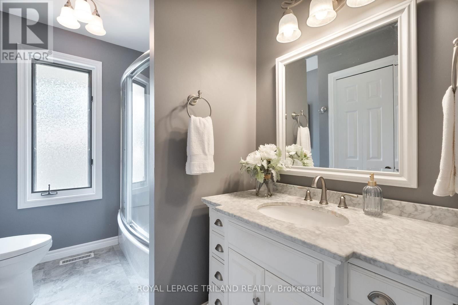 107 ALICE STREET Image 22