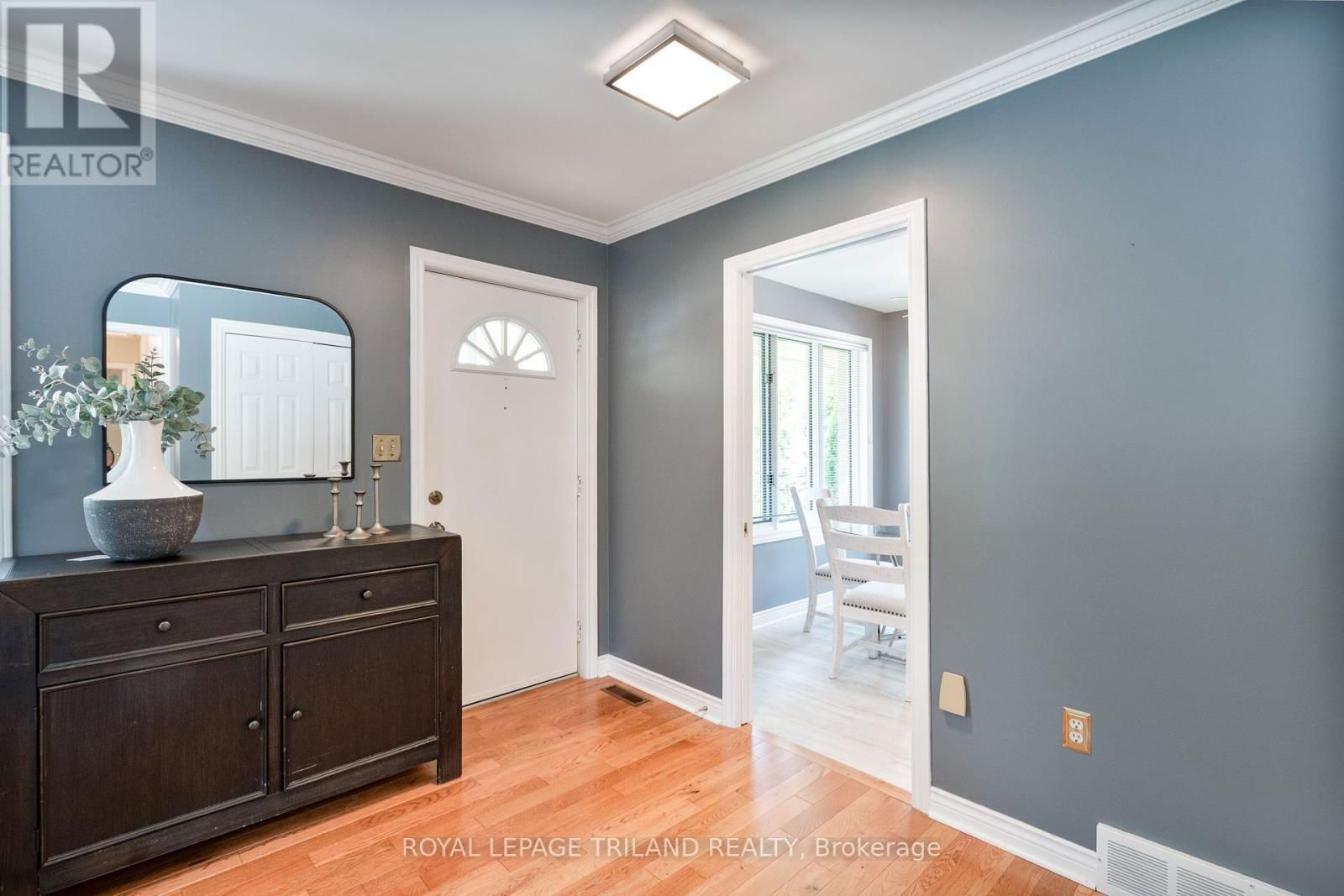 107 ALICE STREET Image 5